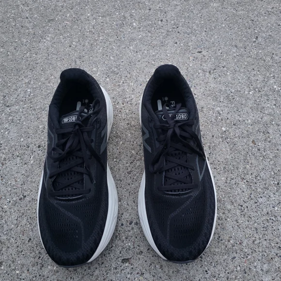 New Balance Fresg Foam 1080 Sneaker Men Size 9. 2E - Picture 4 of 16